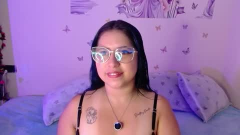 mimi online show from 11-07-25, 12:05