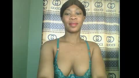 Flora online show from 11-08-25, 09:09