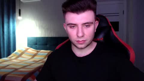 Wolfy online show from 02-18-25, 06:04