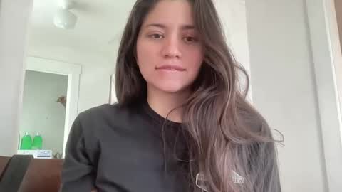 Snapshot of honey_laila chatting on 03-03-25, 10:52 honey_laila online show from 03-03-25, 10:52