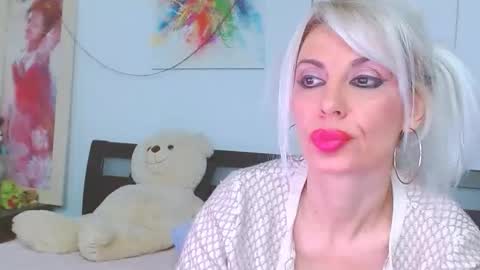honey_lara online show from 01-09-26, 09:49
