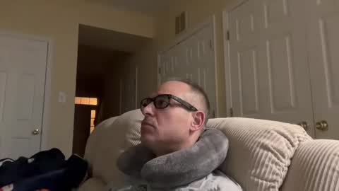 honey_man14 online show from 01-05-25, 01:13