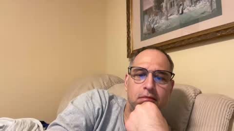 honey_man14 online show from 12-04-25, 04:55