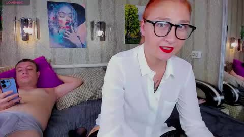 Snapshot of honey_rabbits chatting on 09-10-25, 10:04 CHRISTIE and HERALD online show from 09-10-25, 10:04