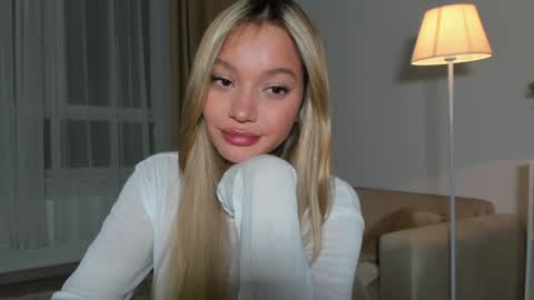 Snapshot of honeybae3 chatting on 12-29-24, 03:35 Kira  Instagram asaphoney   Fansly asaphoney  online show from 12-29-24, 03:35