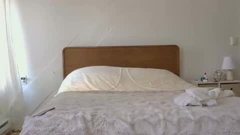 honeybbxx online show from 09-12-25, 07:58