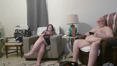 Snapshot of honeybuns344636 chatting on 12-20-24, 09:50 Honey online show from 12-20-24, 09:50