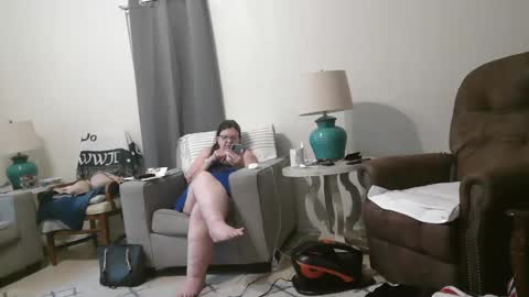 Snapshot of honeybuns344636 chatting on 12-31-24, 12:46 Honey online show from 12-31-24, 12:46