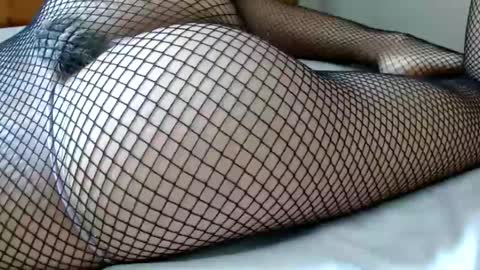 honeygoldenbaddie24 online show from 02-11-25, 07:05