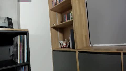 Sofia independent model online show from 02-18-26, 11:50