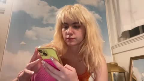 Emi Rose online show from 12-08-24, 06:01