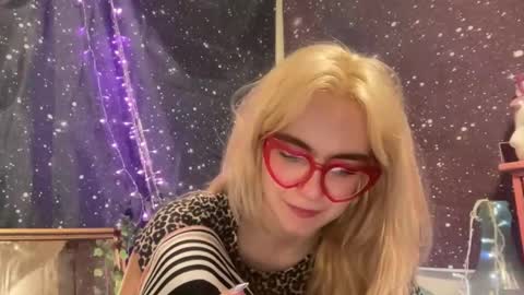 Emi Rose online show from 02-01-25, 04:14