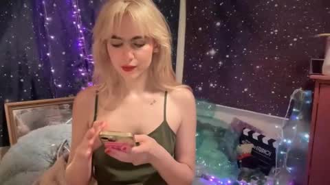 Emi Rose online show from 02-09-25, 03:53