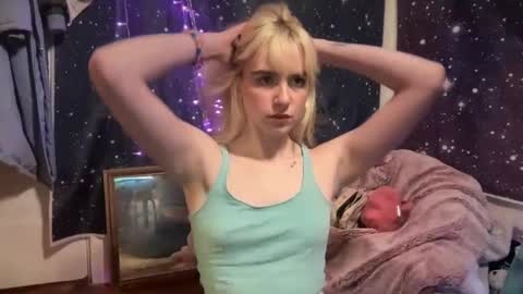 Emi Rose online show from 02-25-25, 04:57