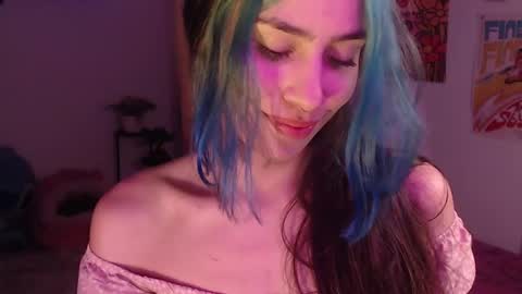 Snapshot of honeyypeaach chatting on 12-05-24, 02:31    online show from 12-05-24, 02:31