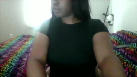 Snapshot of honnievu chatting on 02-01-26, 09:35 honnievu online show from 02-01-26, 09:35