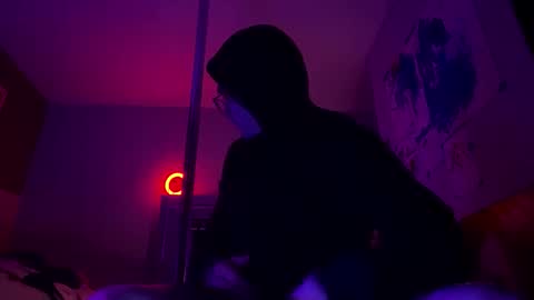 hoodrobbin447 online show from 12-16-25, 05:23