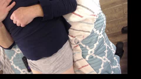 Snapshot of hookedup2 chatting on 02-09-25, 10:09 ItsReeleMe online show from 02-09-25, 10:09