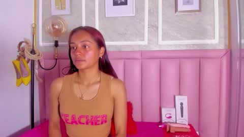 holly online show from 02-09-26, 08:24