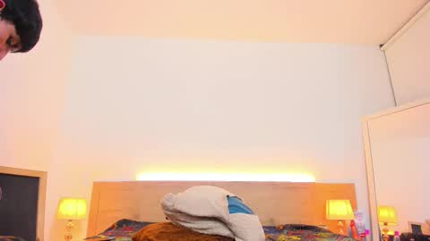 hoot_booys_ online show from 11-15-25, 09:28