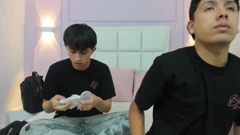 hoot_booys_ online show from 01-15-26, 09:29