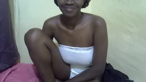 hope_terry online show from 03-10-25, 03:45