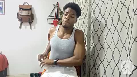 Snapshot of horneyguy2399 chatting on 01-23-25, 11:47 sugarbaby online show from 01-23-25, 11:47