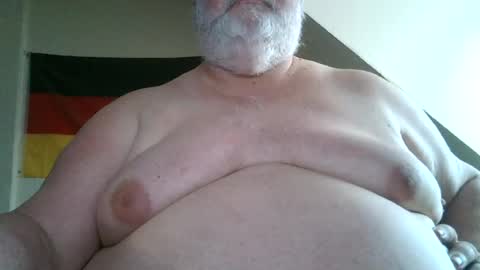 Snapshot of hornighorst726087 chatting on 07-12-26, 07:16 hornighorst726087 online show from 07-12-26, 07:16