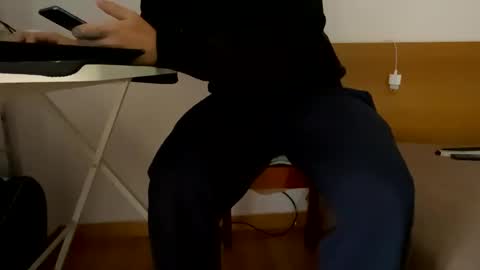 Snapshot of horny_alpha_male_toy chatting on 11-04-25, 09:08 horny_alpha_male_toy online show from 11-04-25, 09:08