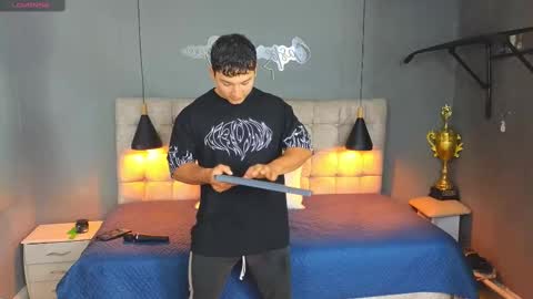 Snapshot of horny_nick18 chatting on 10-08-25, 11:30 horny_nick18 online show from 10-08-25, 11:30