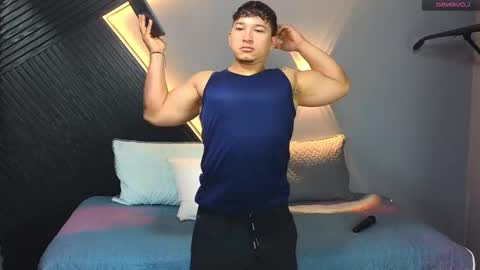horny_nick18 online show from 02-20-26, 12:16