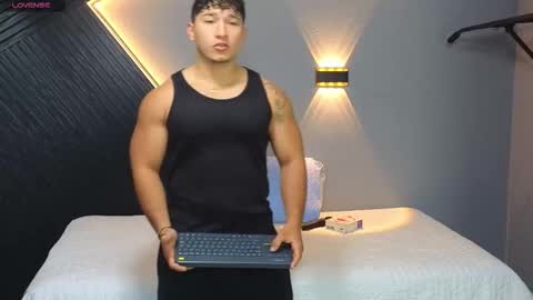 horny_nick18 online show from 02-24-26, 12:36