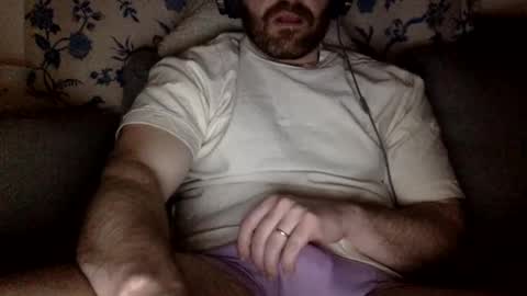 Snapshot of horny_thick_cock chatting on 03-05-25, 04:45 horny_thick_cock online show from 03-05-25, 04:45