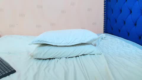 Khloe  online show from 03-02-25, 06:51