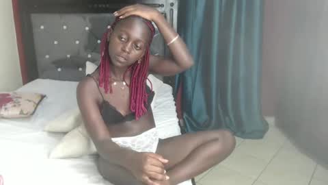 Bella online show from 02-02-25, 03:28