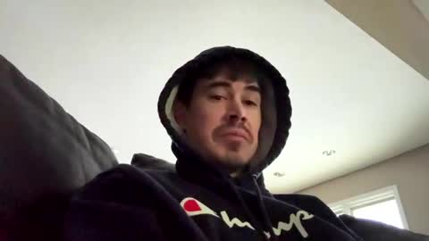 Snapshot of hornyboi2710 chatting on 01-18-25, 11:00 Justin 7 inches online show from 01-18-25, 11:00