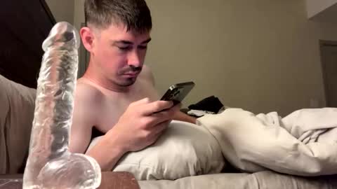 Snapshot of hornyboi2710 chatting on 11-15-25, 06:26 Justin 7 inches online show from 11-15-25, 06:26