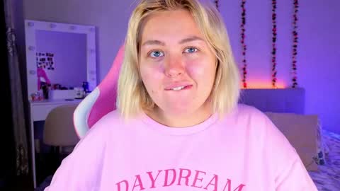 HornyCakee online show from 04-06-26, 11:00