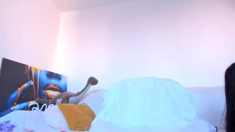 Emma online show from 01-20-25, 07:36