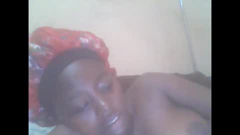 Snapshot of hornygal001 chatting on 11-13-25, 10:36 hornygal001 online show from 11-13-25, 10:36