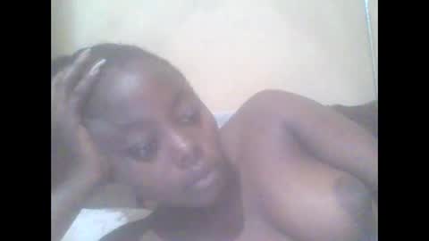 Snapshot of hornygal001 chatting on 11-25-25, 03:06 hornygal001 online show from 11-25-25, 03:06