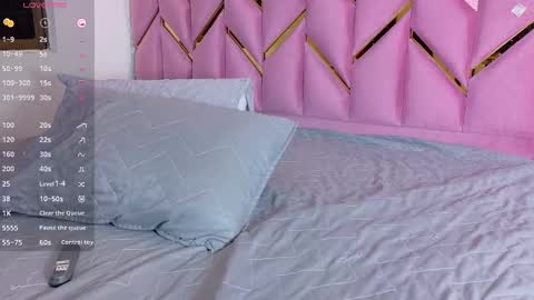 Valentina  online show from 09-14-25, 12:26