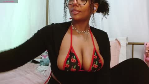 Horny Little Honey online show from 01-21-25, 03:32