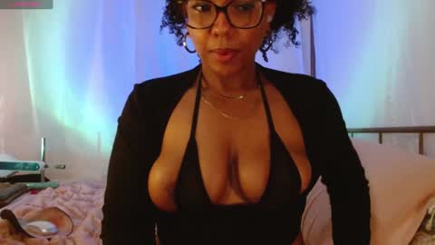 Horny Little Honey online show from 02-04-25, 08:35