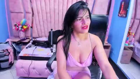 hornyskinny26 online show from 03-01-26, 06:04