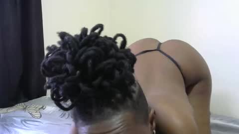 Snapshot of hornysouls01 chatting on 02-23-25, 12:48 hornysouls01 online show from 02-23-25, 12:48
