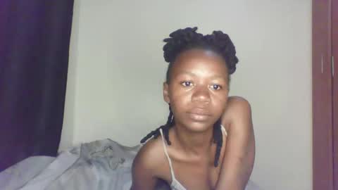 Snapshot of hornysouls01 chatting on 09-10-25, 04:01 hornysouls01 online show from 09-10-25, 04:01