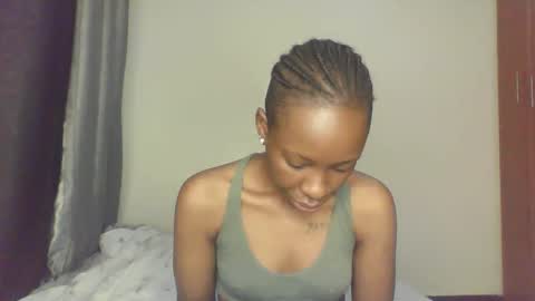 Snapshot of hornysouls01 chatting on 09-18-25, 04:47 hornysouls01 online show from 09-18-25, 04:47