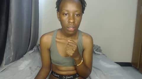 Snapshot of hornysouls01 chatting on 10-12-25, 04:33 hornysouls01 online show from 10-12-25, 04:33