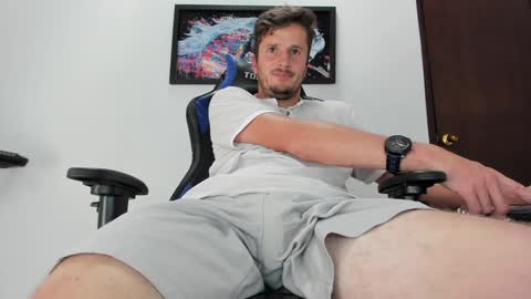 horse_man2 online show from 01-20-25, 07:14